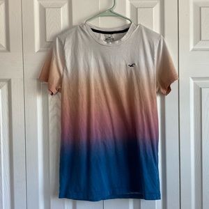 Hollister graphic tee